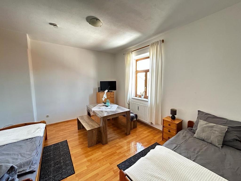 Wunderschoenes Nahe Der Berge Apartment